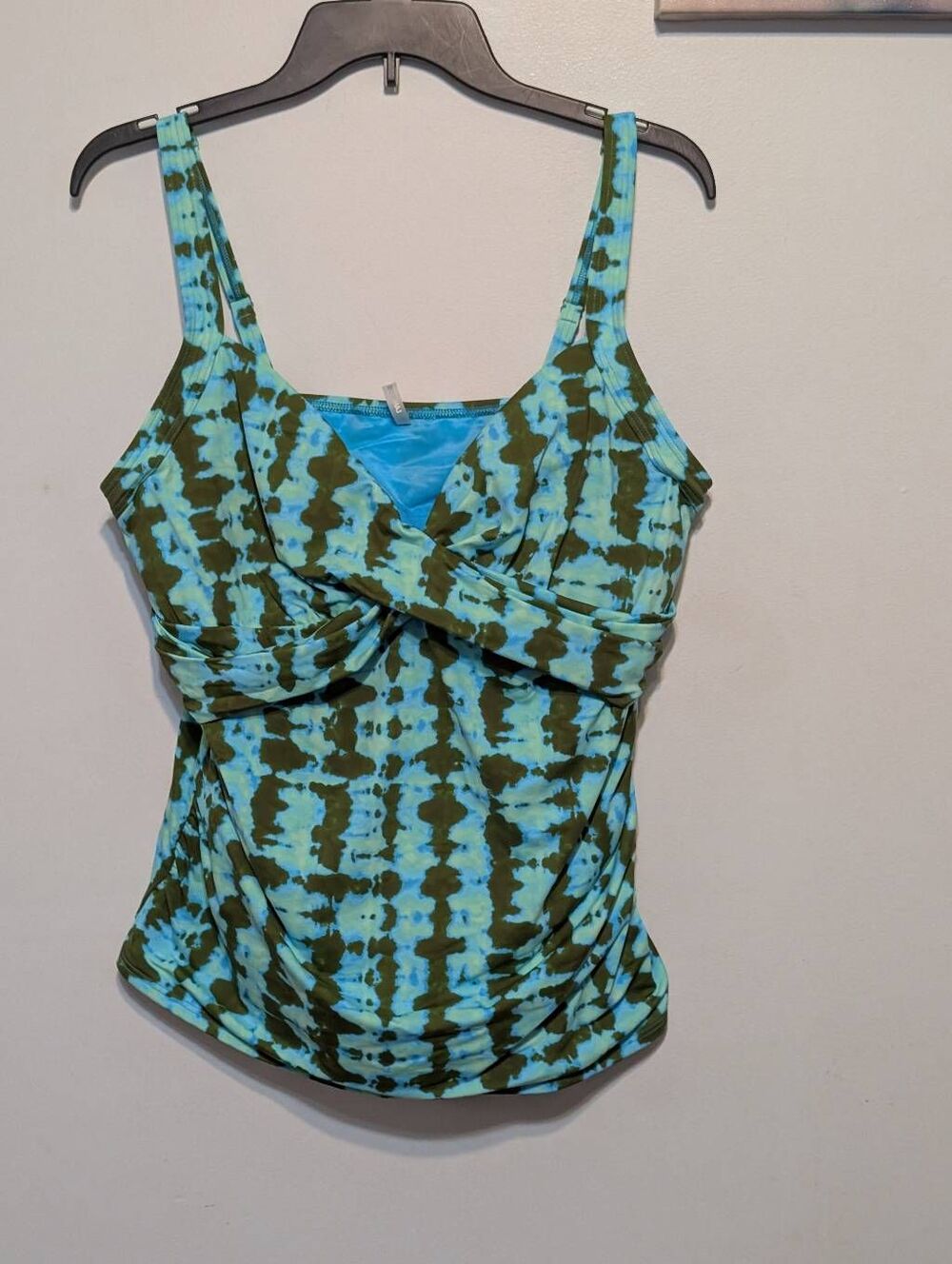 NWT Lands End Tankini Swimsuit Top Womens 16 Green Blue Tie Dye Underwire NEW